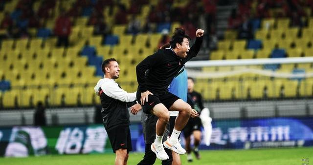 都倍感沮丧 都倍感沮丧